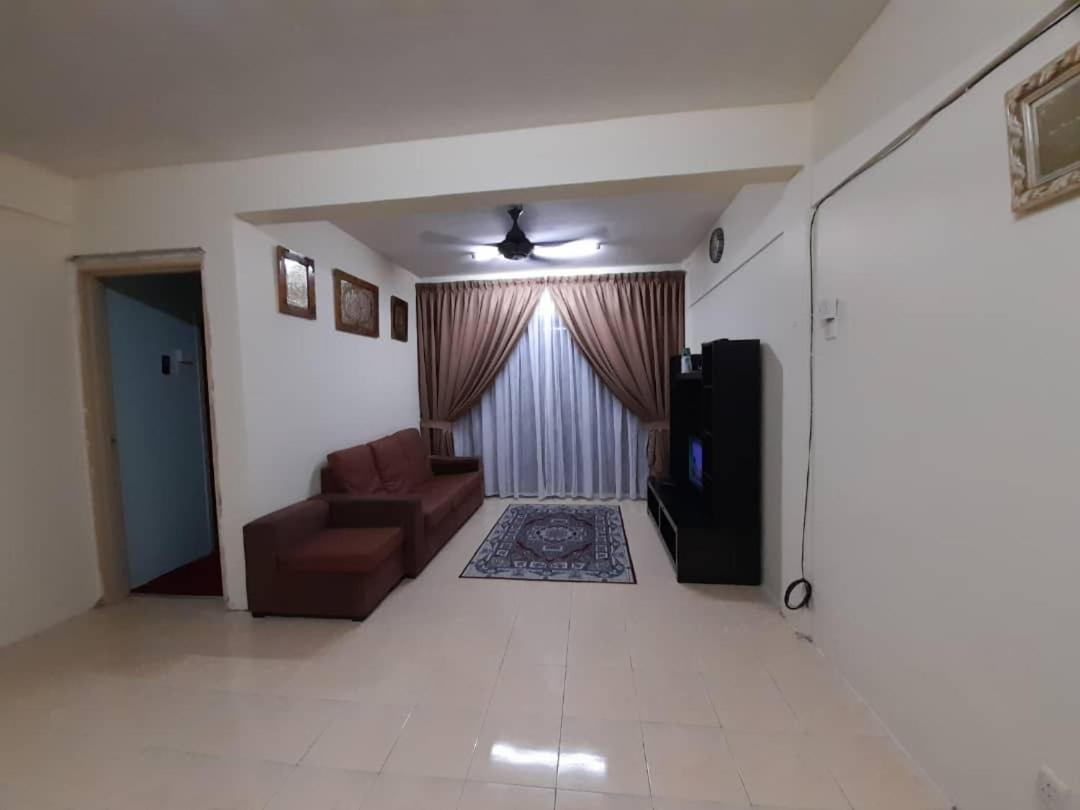 Dhuha Homestay @ Seri Alam Masai , Johor Eksteriør bilde